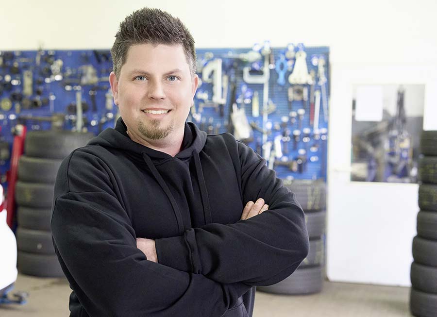 BusinessPortraits by BlickFang2 Fotostudios in Andernach und Weinheim -KFZ-Meister