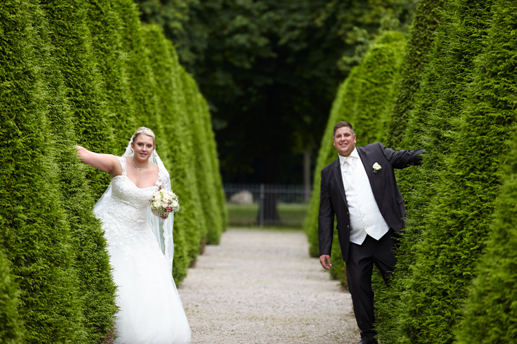Hochzeitsfotos und Hochzeitsfilme aufgenommen im Schwetzinger Schloss vom Fotostudio BlickFang2 aus Weinheim und Andernach