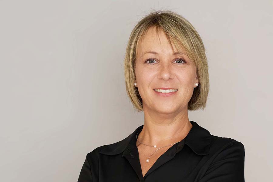 Bewerbungsfotos: Level-1-Shooting #9, Fotografiert in den Film- und Fotostudios Blickfang2 in Andernach und Weinheim