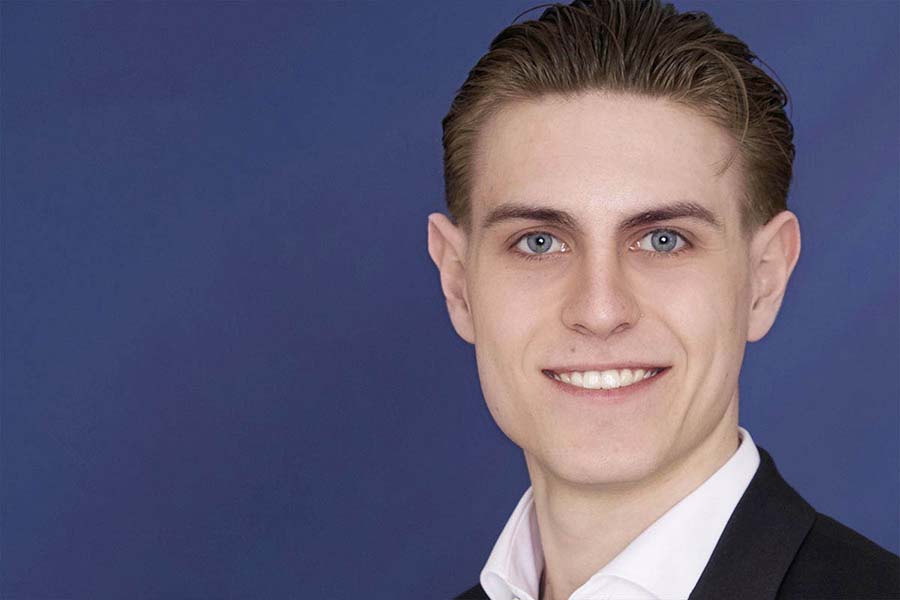 Bewerbungsfotos: Einsteiger-Serie #1, Fotografiert in den Film- und Fotostudios Blickfang2 in Andernach und Weinheim