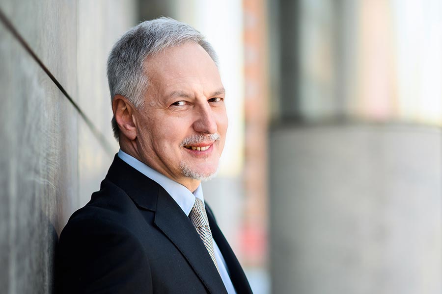 BusinessPortraits: Geschäftsführer-Serie #10, Fotografiert in den Film- und Fotostudios Blickfang2 in Andernach und Weinheim