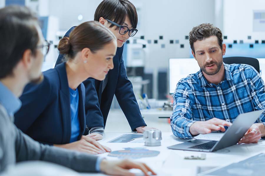 Firmen-Reportagen: Die FotoStudios und Filmstudios BlickFang2 in Weinheim und Andernach machen Ihr Fachwissen sichtbar