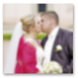 Brautpaar #1: Vom Shooting im FotoStudios und Filmstudios Blickfang2 in Andernach und Weinheim begeistertes Brautpaar