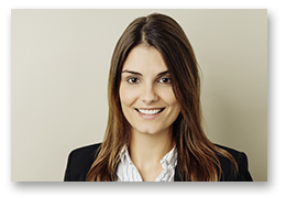 Frauenportät #22 einer begeisterten Kundin des FotoStudios und Filmstudios Blickfang2 in Andernach und Weinheim